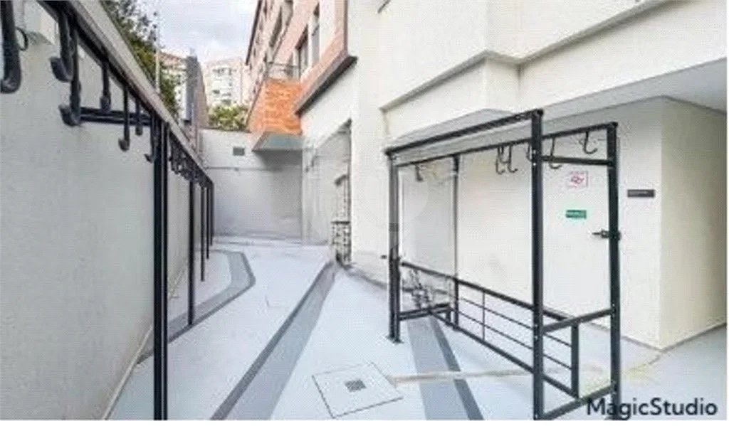 Apartamento com 25m² , 1 dormitório , 1 vaga , para locação na Vila Mariana.