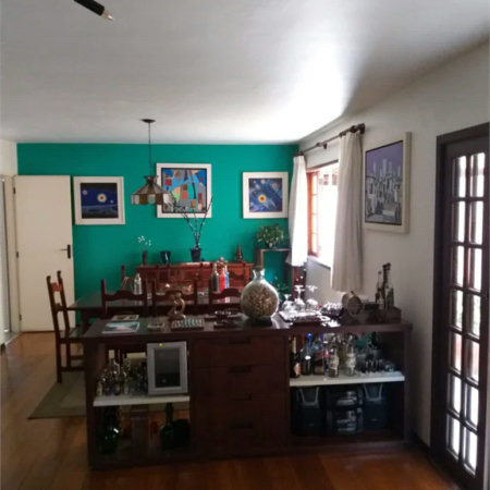 Casa à venda com 4 quartos, sendo 2 suítes, no condomínio Vila Panamericana, São Paulo - SP
