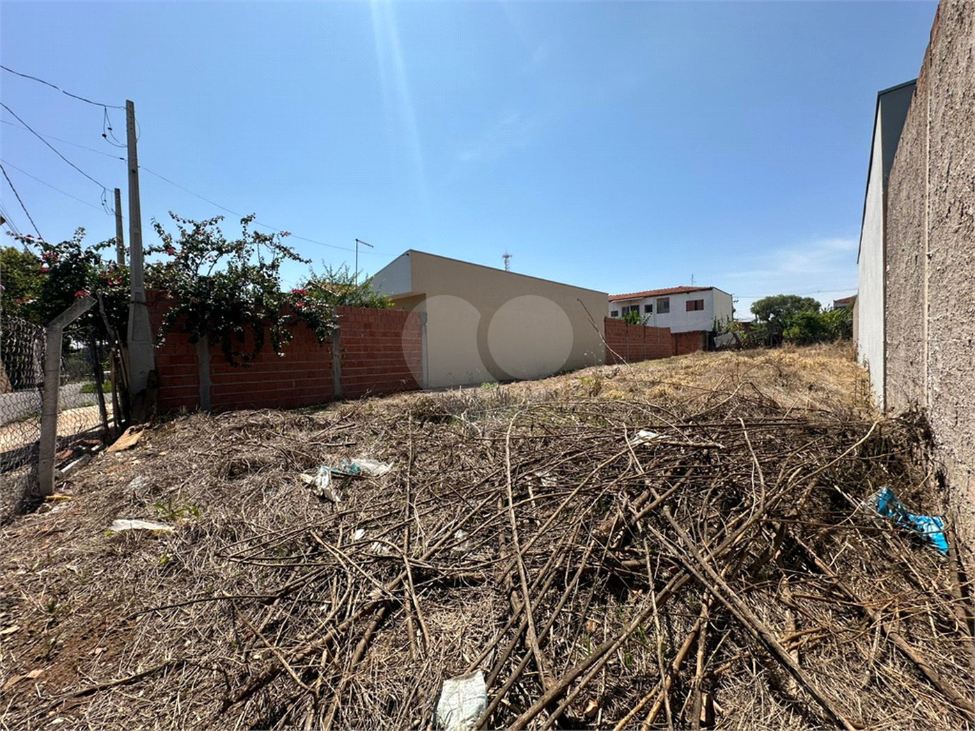 Terreno a venda na Vila Brasília