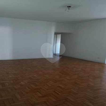 Ótimo apartamento à venda, no melhor da Moóca!!
