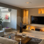 Apartamento na Mooca com 204 m² com vista maravilhosa, sendo 3 suítes e 4vagas.