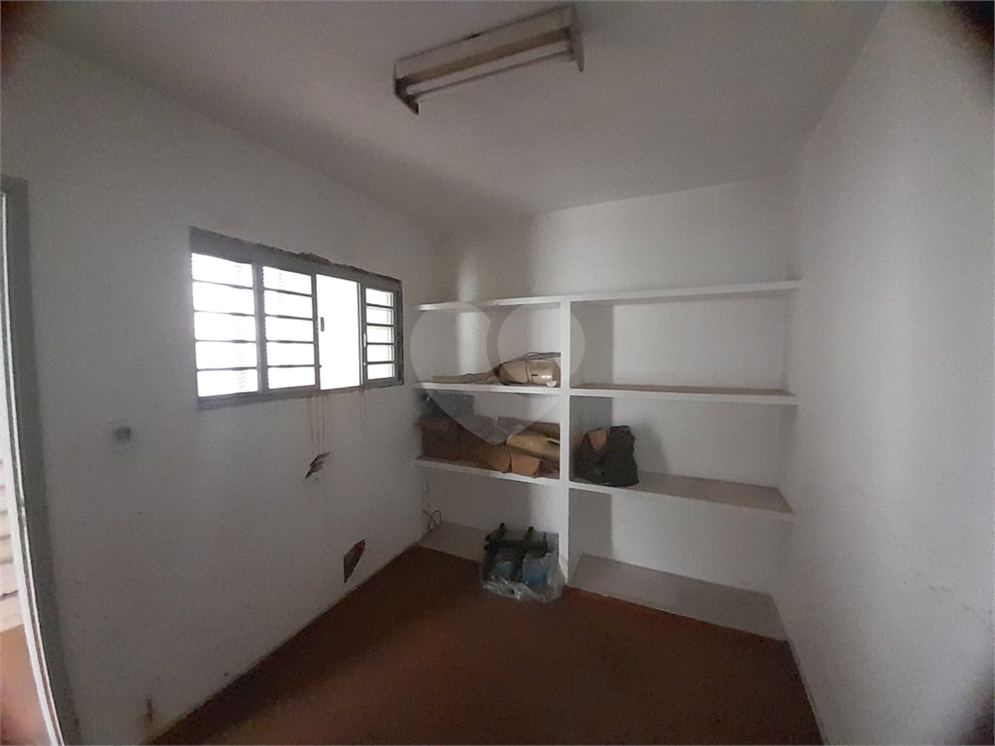 Prédio Comercial na Av. São Carlos - Excelente Oportunidade no Centro da Cidade