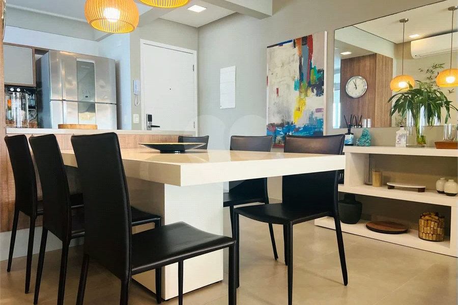 Apartamento à venda com 4 quartos, sendo 2 suítes, em Riviera de São Lourenço, Bertioga, SP
