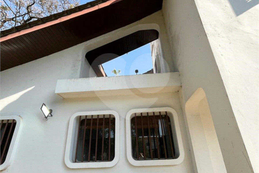 Sobrado à venda com 3 suítes em Tremembé, São Paulo, SP