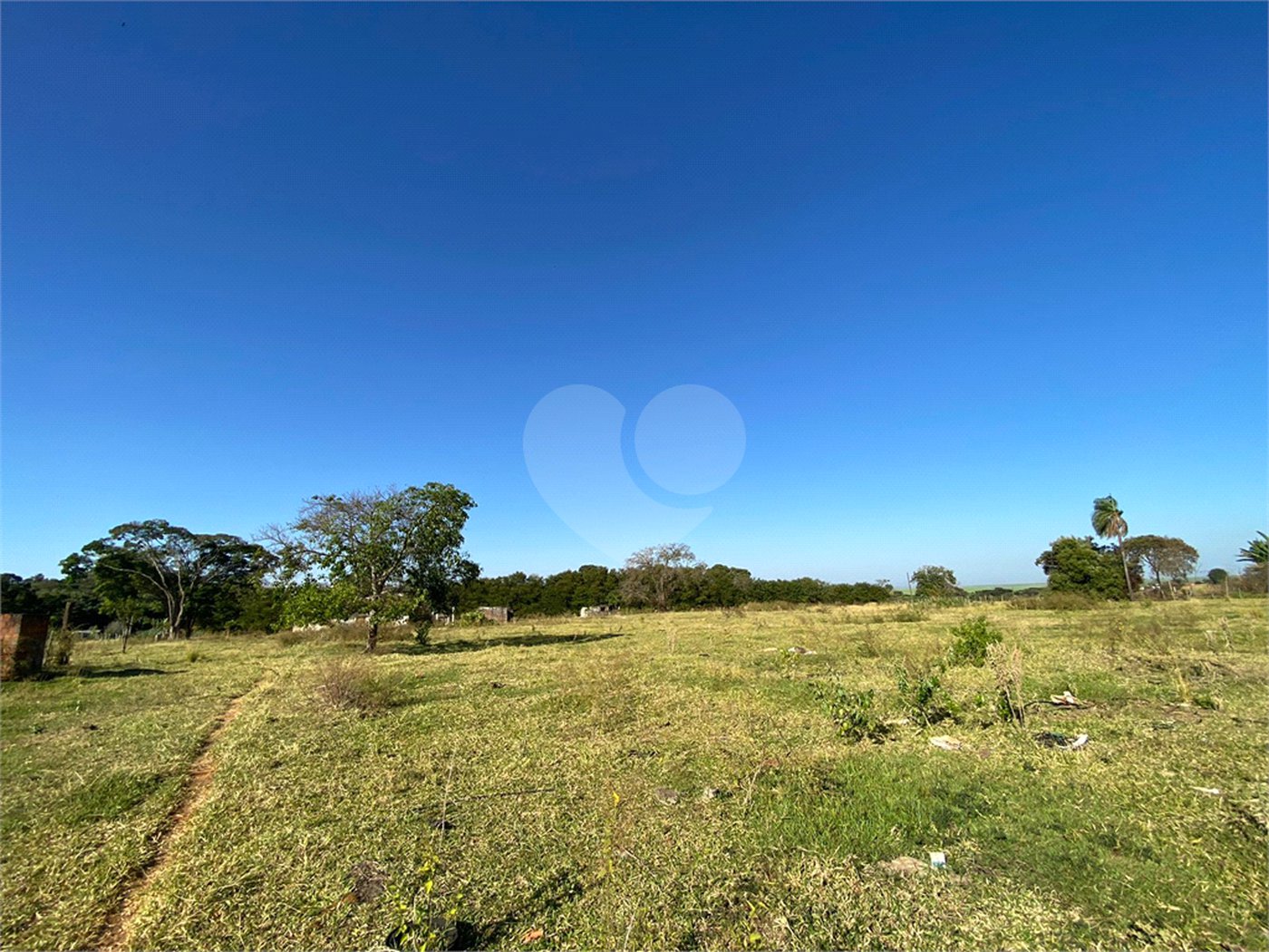 Área de terra para venda no Jardim Embaré,