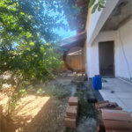 CASA LINEAR PRECISANDO DE REFORMA, 2 QUARTOS COM SUÍTE À VENDA, 121M² DE AREA CONSTRUIDA- CAMPO GRANDE