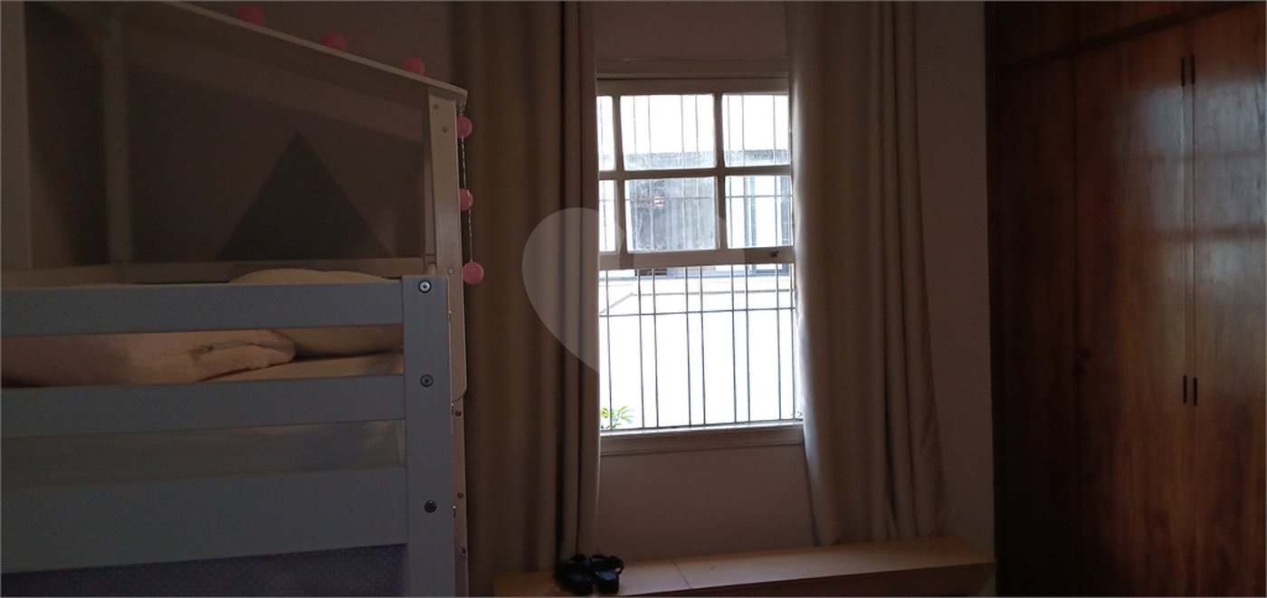 Casa com 315 m² tendo 4 dorm no Jardim da Glória.