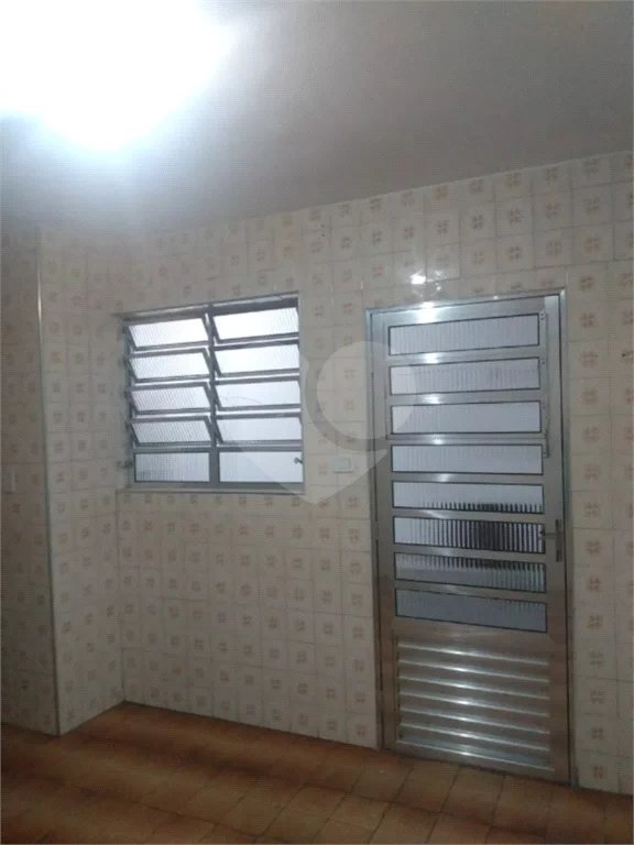 Duas casas com área total de 220m², 4 dormitórios, 3 suítes, 1 vaga de garagem, à venda em Pirituba