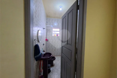 Casa à venda na Vila Galvão, Guarulhos, com 144 m²