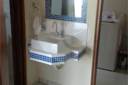 Casa para Venda em Piracaia