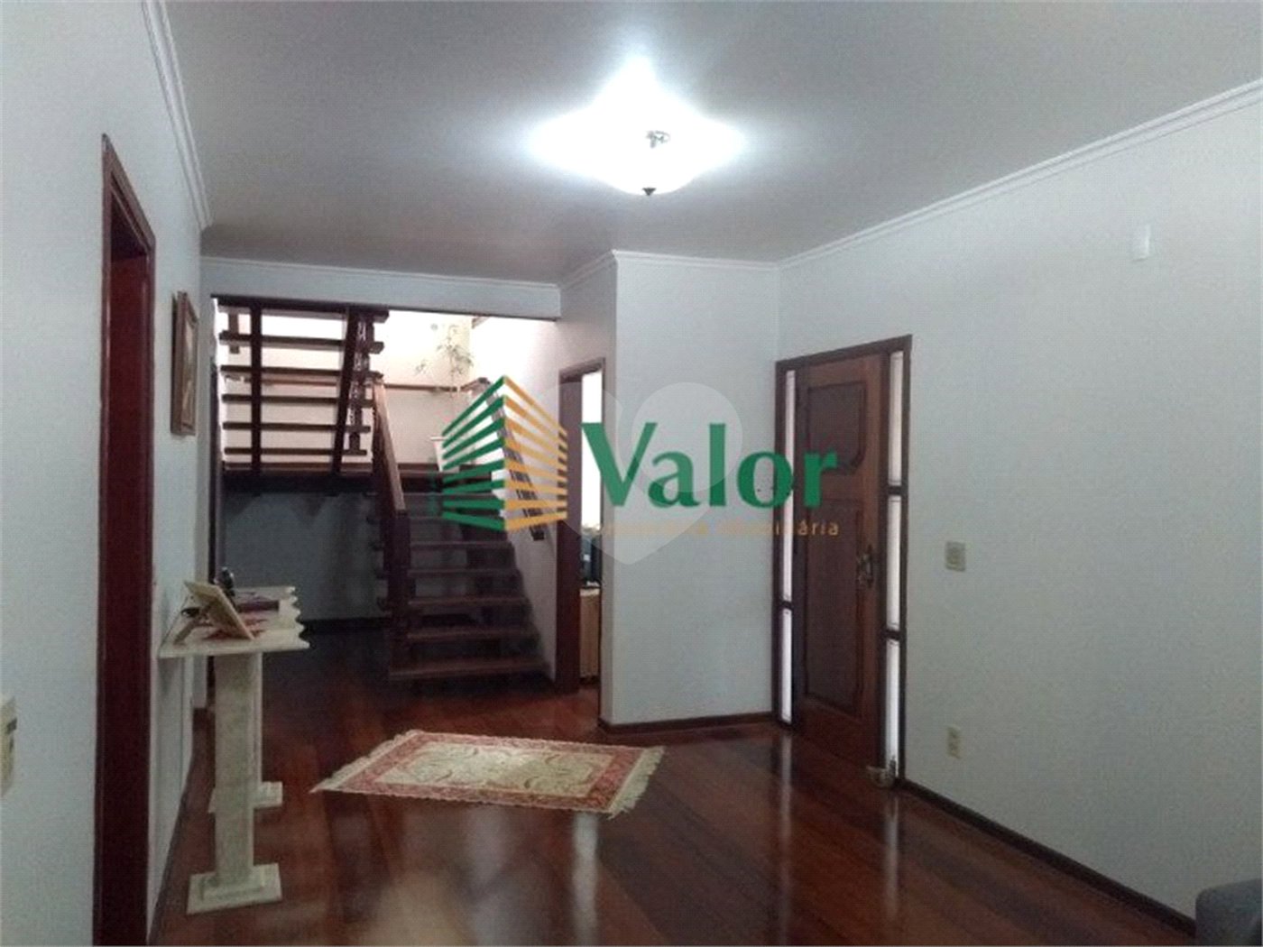 Sobrado á venda no Residencial Jardim Brasil