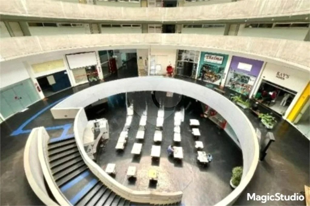Sala com 37m² , 2 vagas , à venda no Jabaquara.