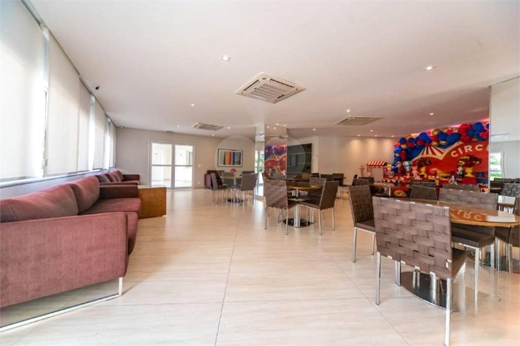 Apartamento na Mooca 3 suítes 108m² com 2 vagas, repleto de área de lazer.