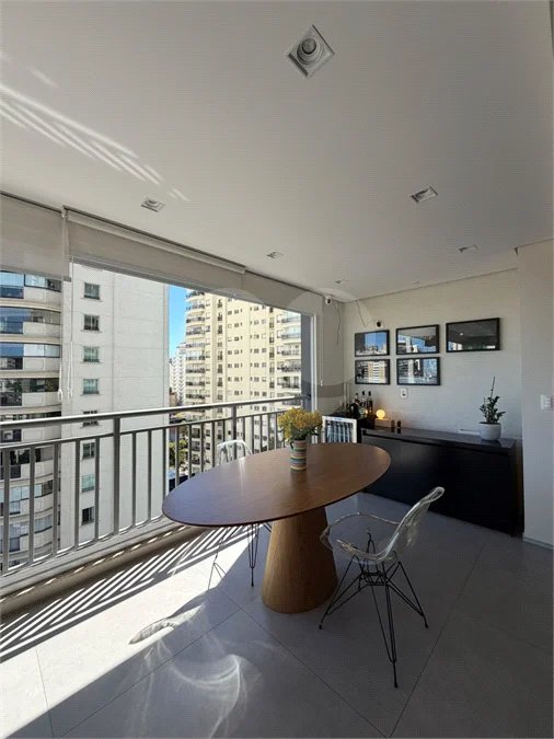 Apartamento à venda com 2 suítes em Paraíso, São Paulo, SP