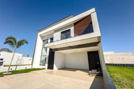 CASA Á VENDA JARDIM RESIDENCIAL DONA MARIA CANDIDA 3 SUÍTES 4 VAGAS DE GARAGEM