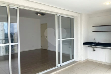 Apartamento para alugar com 4 quartos, sendo 2 suítes, em Jardim Marajoara, São Paulo, SP