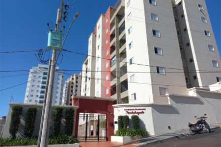 Apartamento no Condomínio Michelangelo