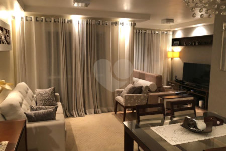Apartamento de 70m2 com 3 dorms, 2 banheiros, 1 suíte, 1 vaga. Estuda permuta.