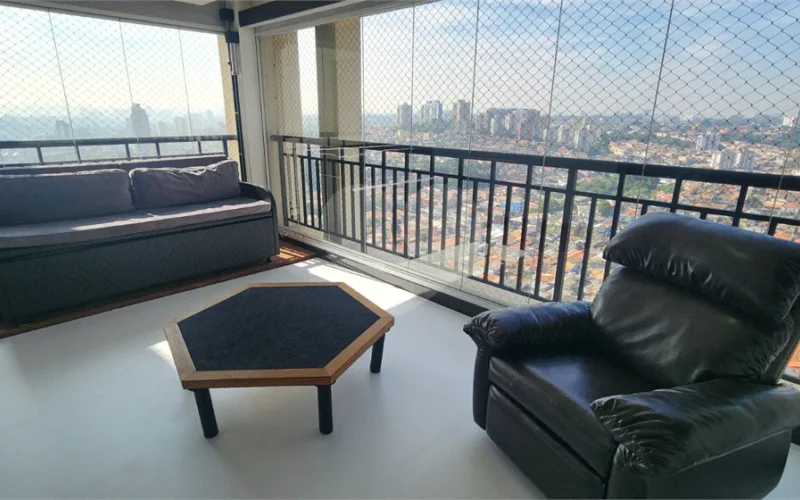 Apartamento à venda com 3 quartos, sendo 1 suíte,  em Jardim Monte Kemel, São Paulo, SP