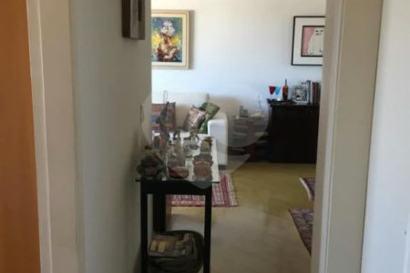 Apartamento com 3 quartos