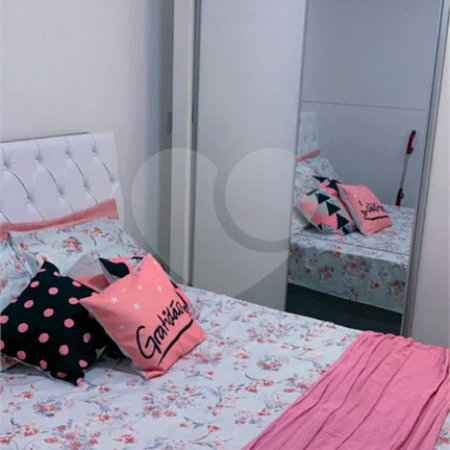 Apartamento de 2 quartos, mobiliado, à venda no bairro de Arthur Alvim