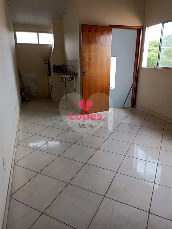 CASA À VENDA RESIDENCIAL ANA MARIA 192m², 3 DORMITORIOS, 1 SUITE, 2 VAGAS DSÃO JOSÉ DOS CAMPOS/SP