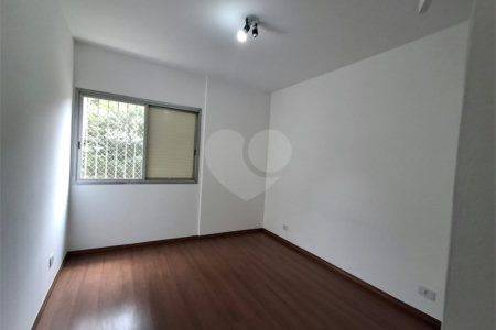 Apartamento a venda na Vila Clementino com dois dormitórios