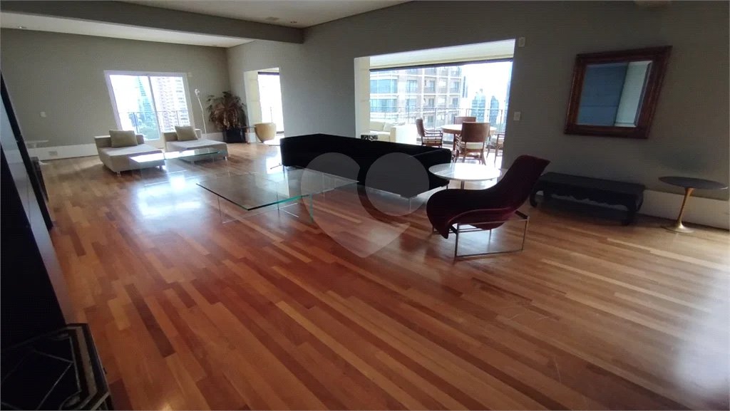 Á venda Apartamento Alto Padrão 5 suítes / 8 vagas 522m² Vila Nova Conceição