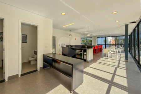 Studio novo com 33m² e vaga na garagem na região da Aclimação em São Paulo - SP.