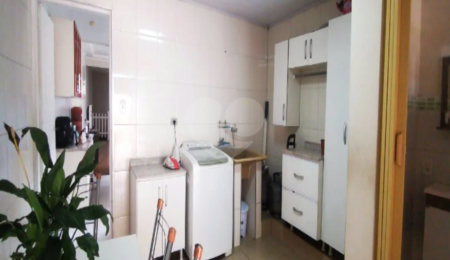 Casa à venda com 2 quartos em Cambuci, São Paulo, SP