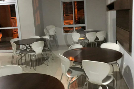 APARTAMENTO de 2 quartos (1 suíte) á venda em Santo André, 75m², 2 garagens fixas e cobertas, é entrar e morar!