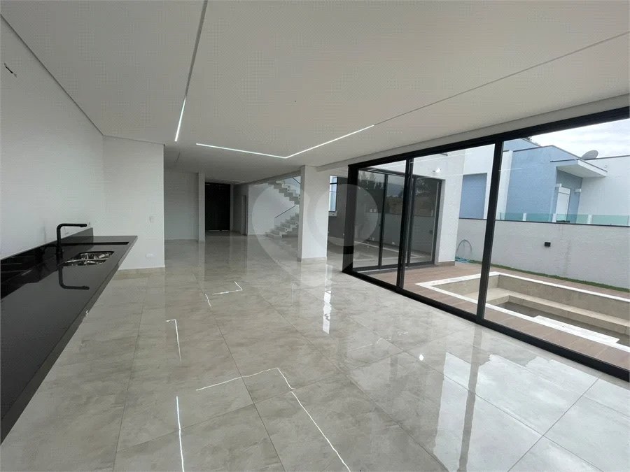 Casa Alto Padrão | 4 suites | Condominio Clube | Atibaia