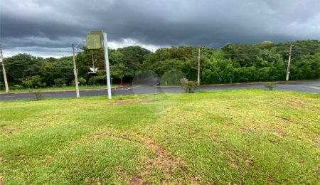 Loteamento à venda em Jardim Santa Júlia, São Carlos, SP
