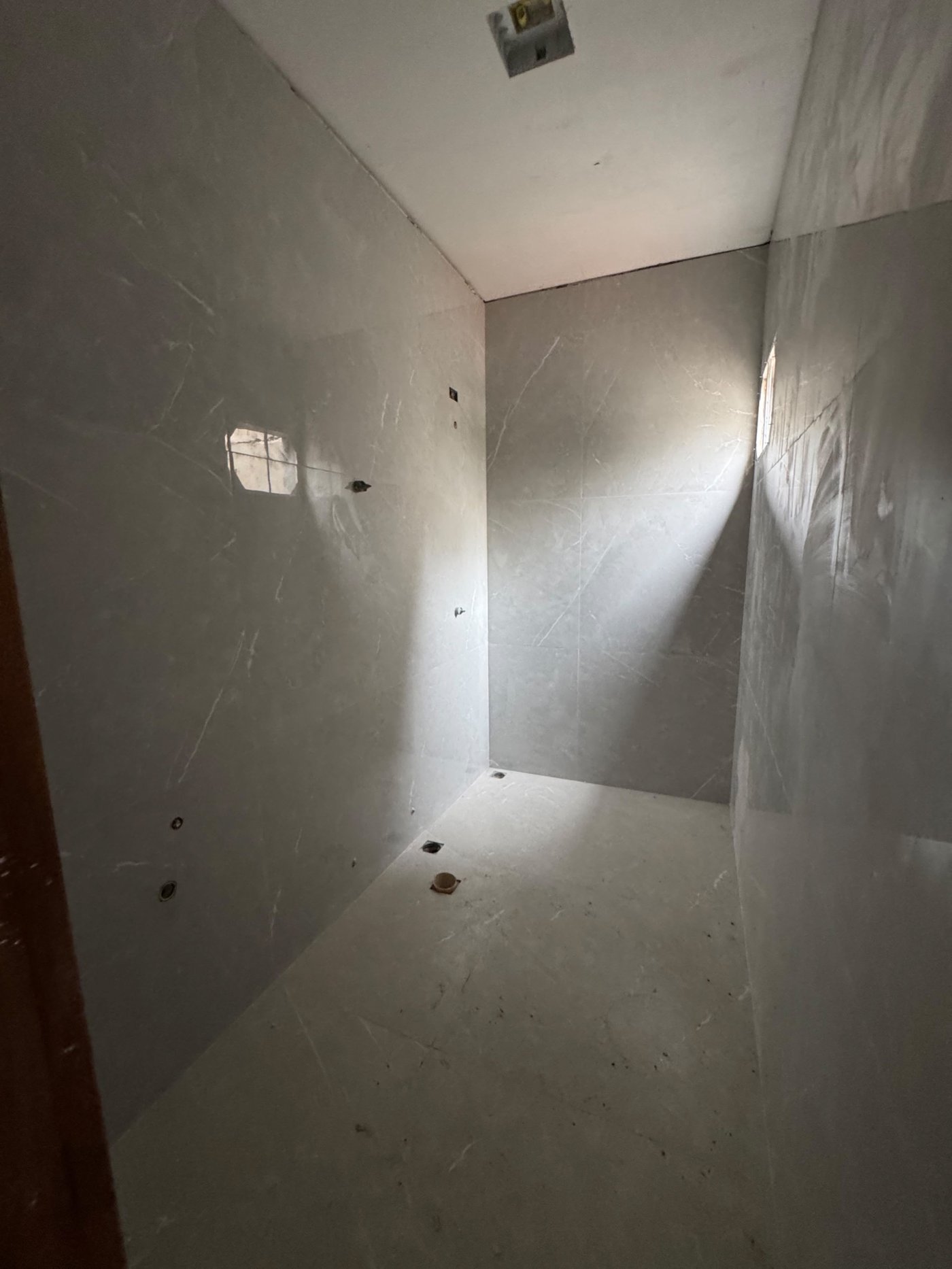 Casa à venda com 3 quartos, sendo 1 suíte,  em Jardim Alvorada, Três Lagoas, MS