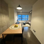 Apartamento 2 quartos, sendo 1suíte. 2 banheiros. Cozinha americana. Living com 2 ambientes com varanda gourmet,