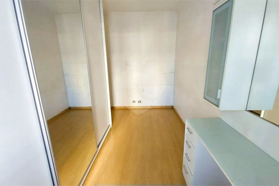 Apartamento de 03 dormitórios. Agende uma visita.