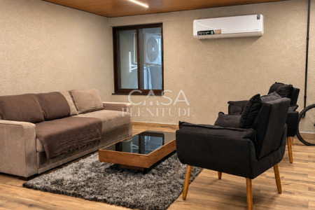 Casa nova no Saint Patrick com 926 m², 5 suítes, elevador e piscina aquecida, saúna em Sorocaba