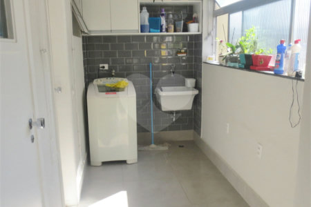 Cobertura Duplex c/241m2 na Saúde - 3 Quartos/1 suite/2 salas/2 vagas paralelas - metrô São Judas.
