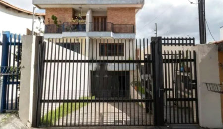 Sobrado à venda com 4 quartos em Jardim das Vertentes, São Paulo, SP