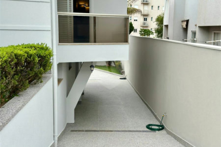 Casa a venda no Parque Faber Castell I