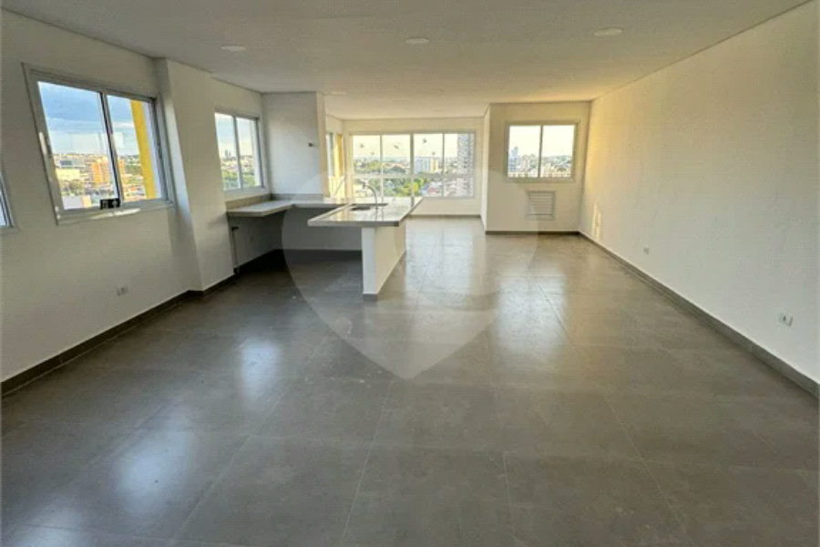 Vende-se apartamento no Edifício Residencial Flor do Ipê
