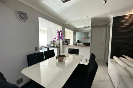 Apartamento com 56m² , 2 dormitórios , 1 vaga , à venda na Vila Formosa.