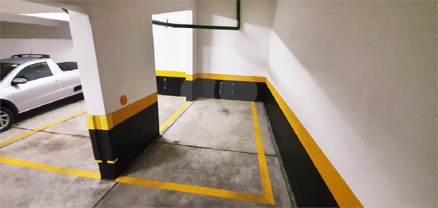 Apartamento à venda no Planalto Paulista de 147m² com 3 suítes e 3 vagas.