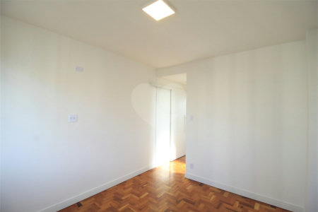 Apartamento á venda - Mooca
