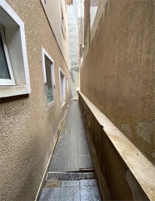 Sobrado à venda com 5 quartos em Santa Maria, Osasco, SP