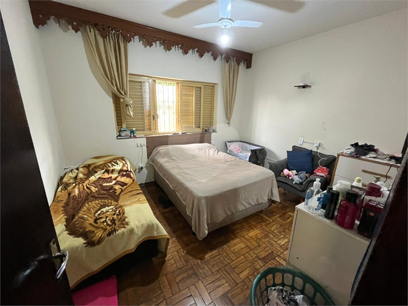 Casa a venda na Cidade Jardim com 3 dormitorios e 1 suite