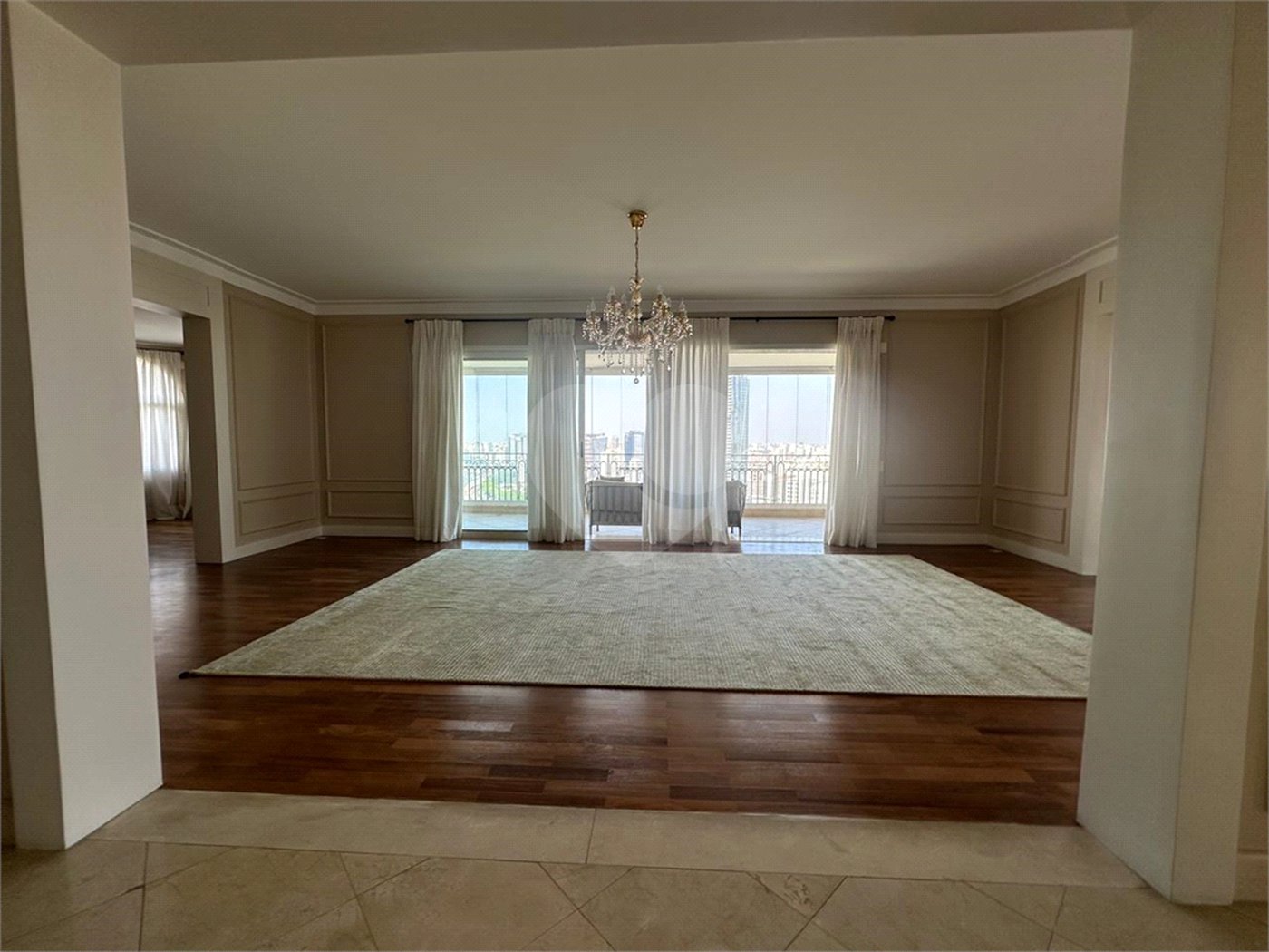 Apartamento para alugar com 4 suítes em Jardim Fonte do Morumbi, São Paulo, SP
