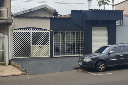 Casa no Parque Santa Felicia