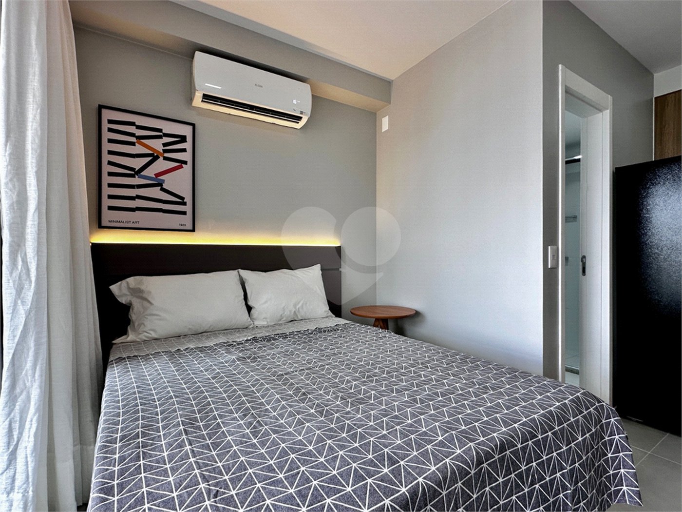 Studio à venda Vila Mariana, YBY Ibirapuera, São Paulo, 26 m² lado do Metrô, Escola Paulista Medicina!