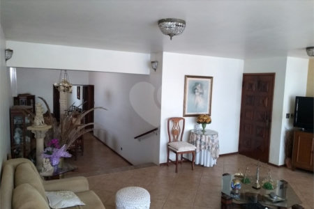 Casa Residencial ou Comercial no Centro